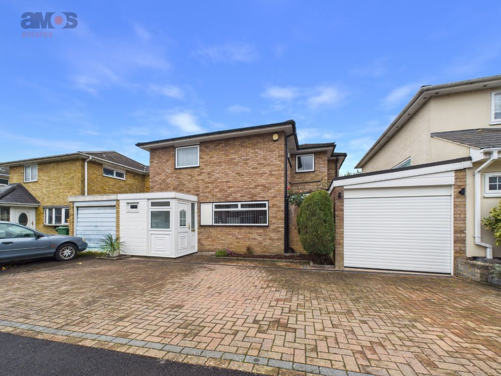 Property photo 1 of 18 5604241