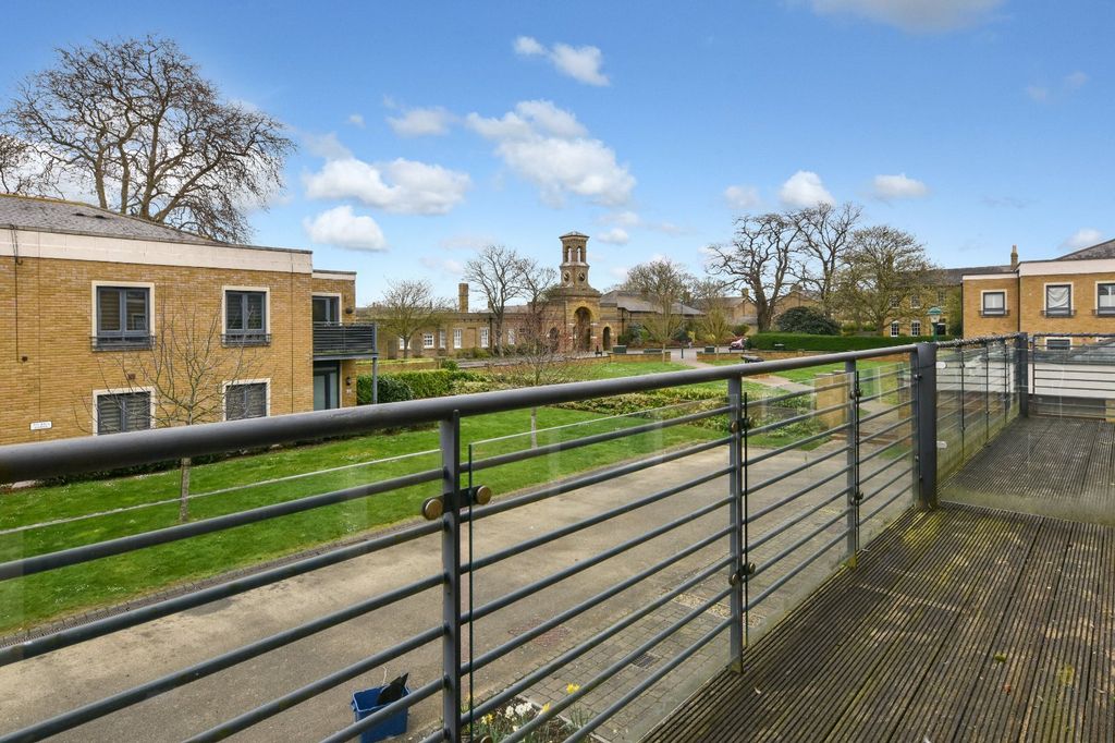 Property photo 3 of 41 Picture No. 22