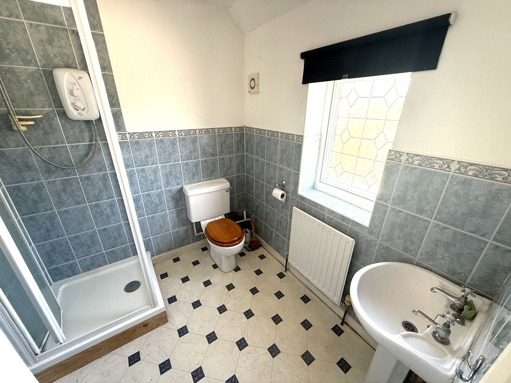 Property photo 3 of 10 Img_9650