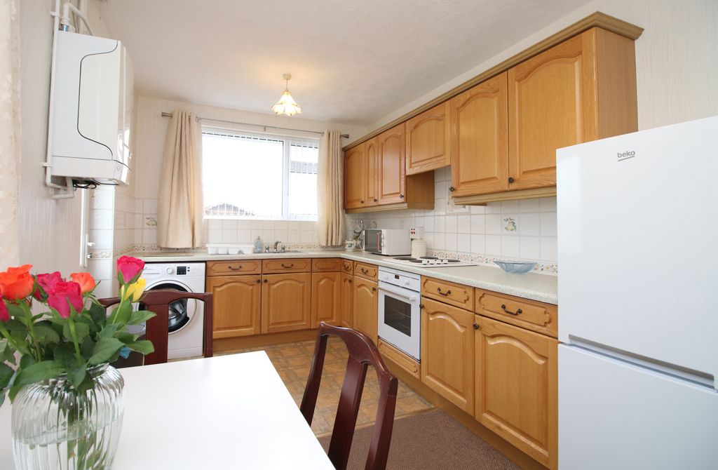 Property photo 3 of 20