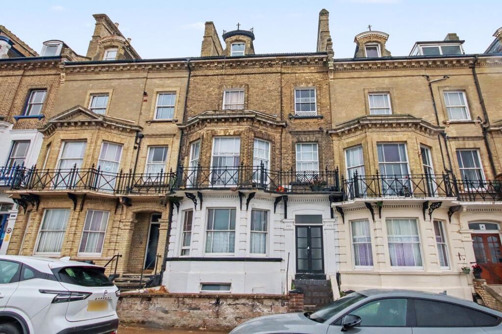Property photo 1 of 14