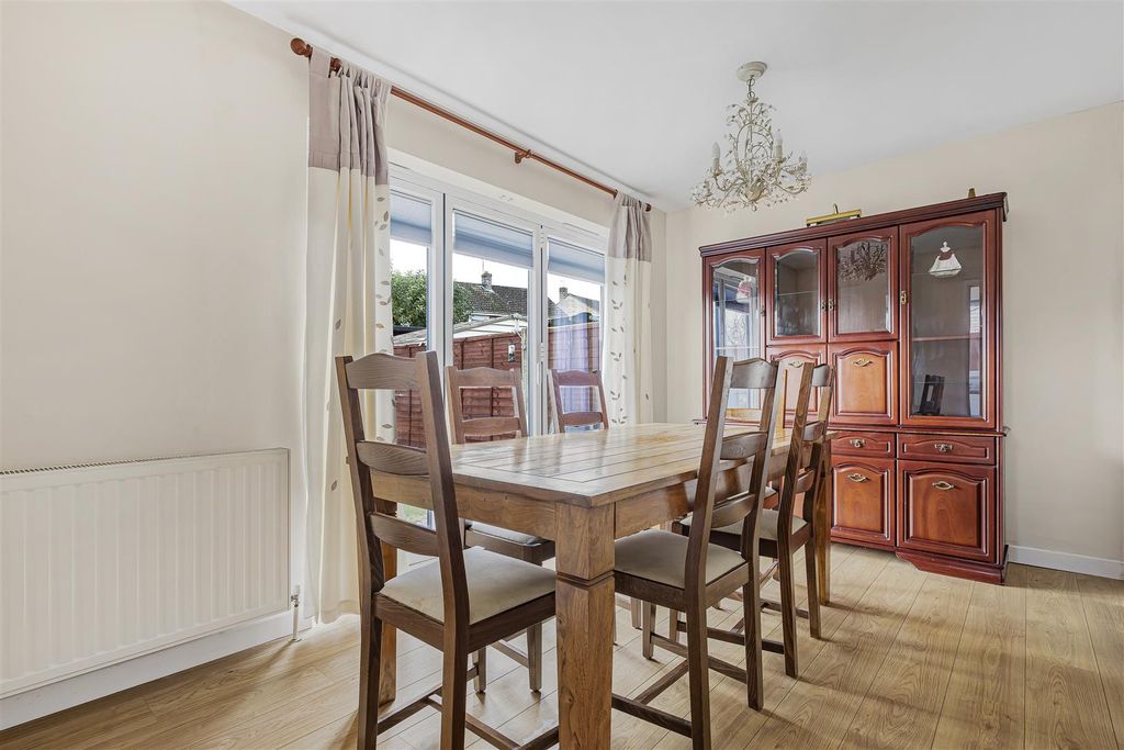 Property photo 3 of 18 14_67186.Jpg