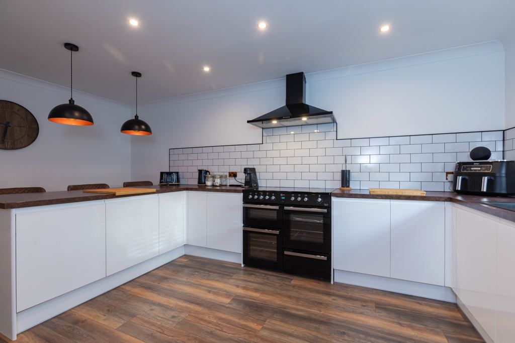 Property photo 2 of 33 Photo 1