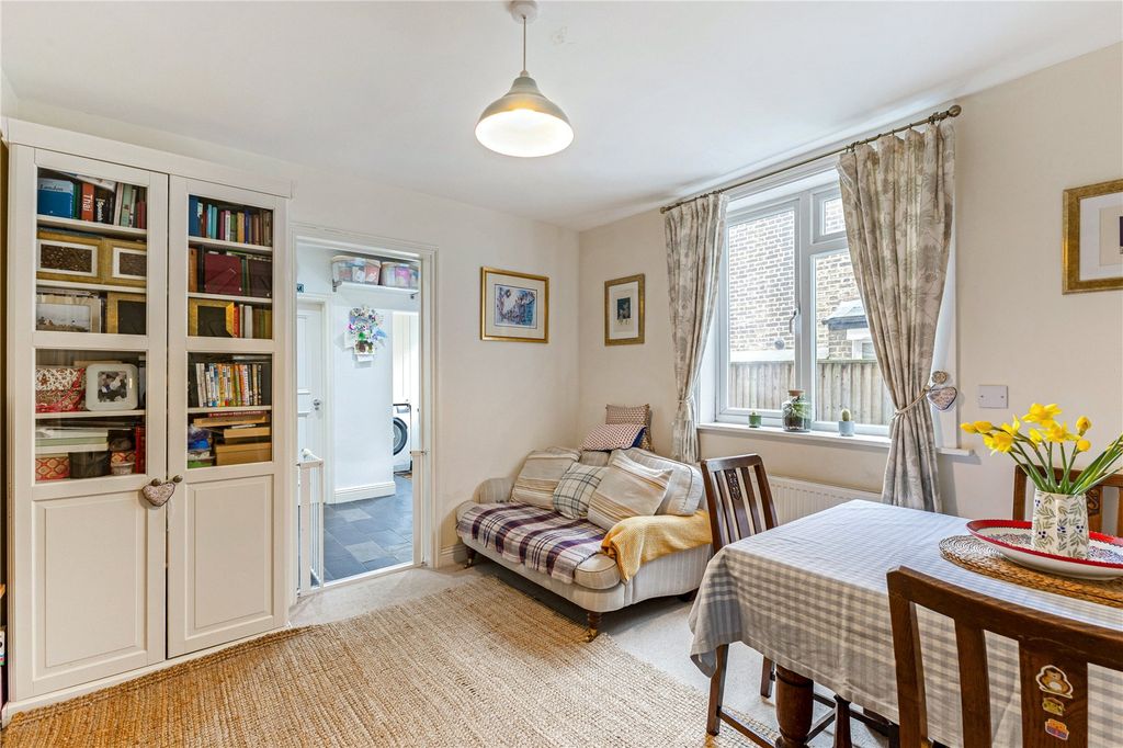 Property photo 2 of 13 Reception