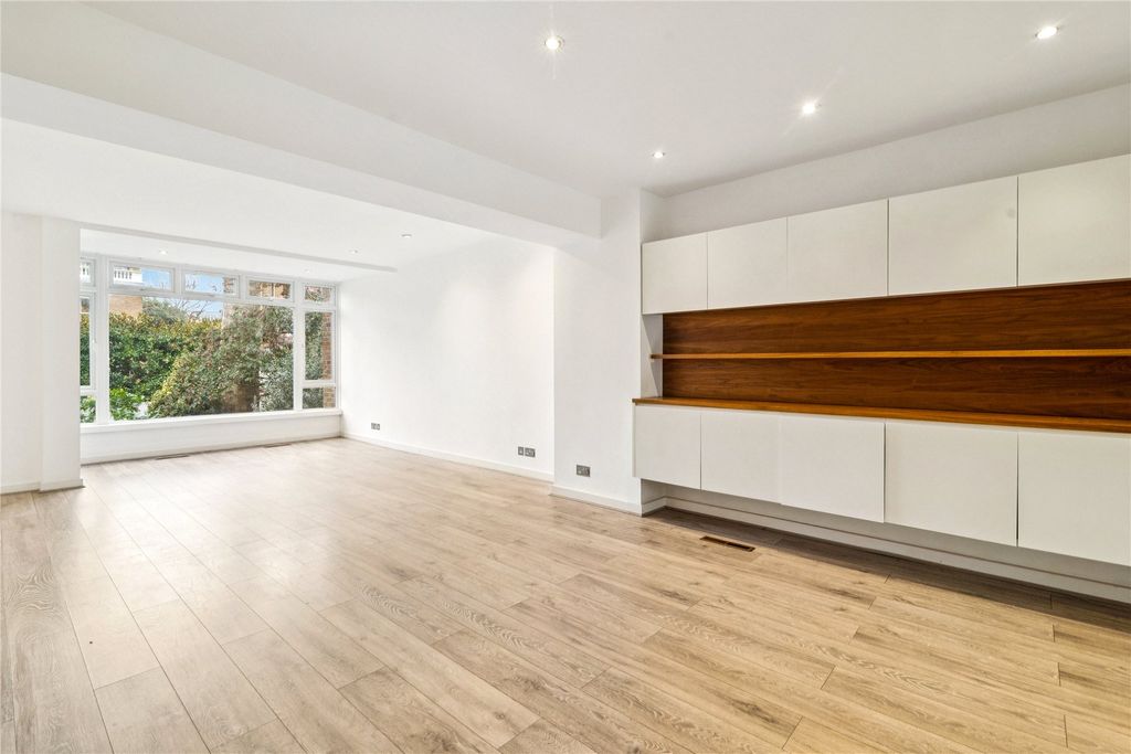 Property photo 2 of 24 Picture No. 10