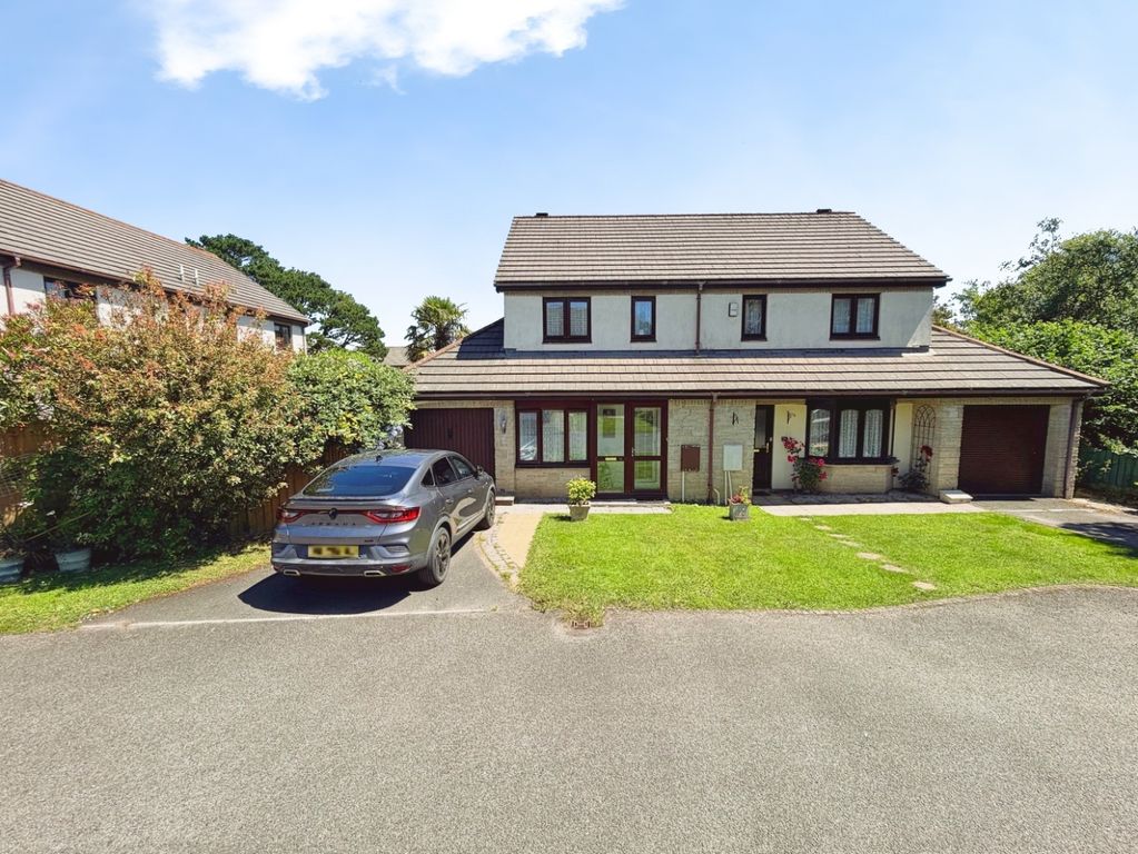 Property photo 1 of 18 5177050