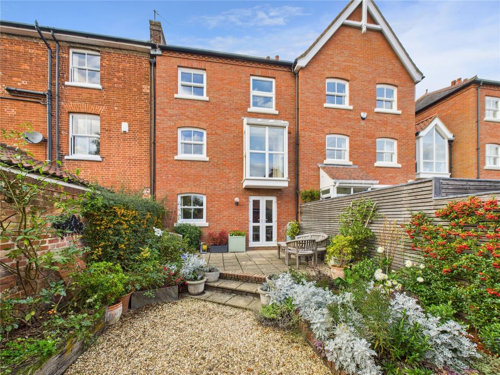 Property photo 1 of 14 1 - Picture No. 15