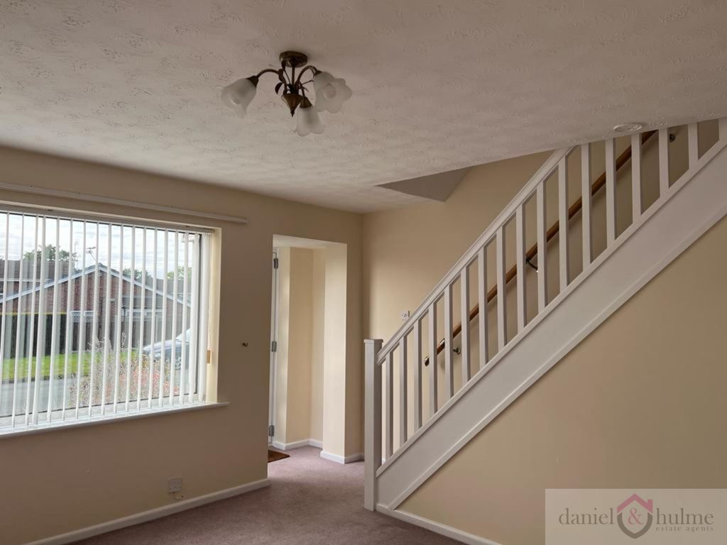 Property photo 2 of 8 Photo 3