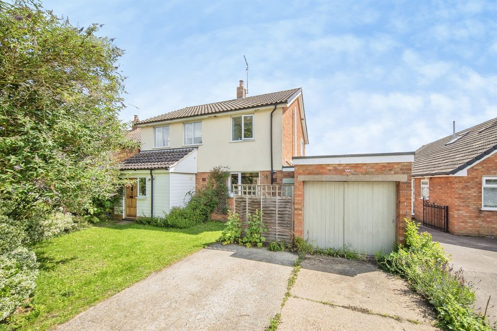 Property photo 1 of 20