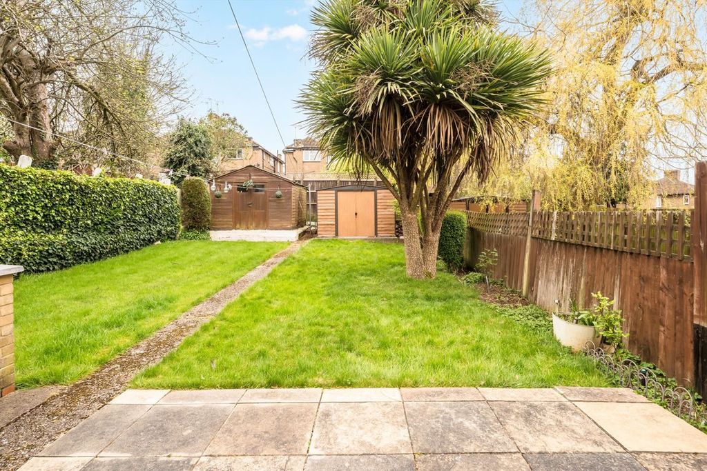 Property photo 3 of 7