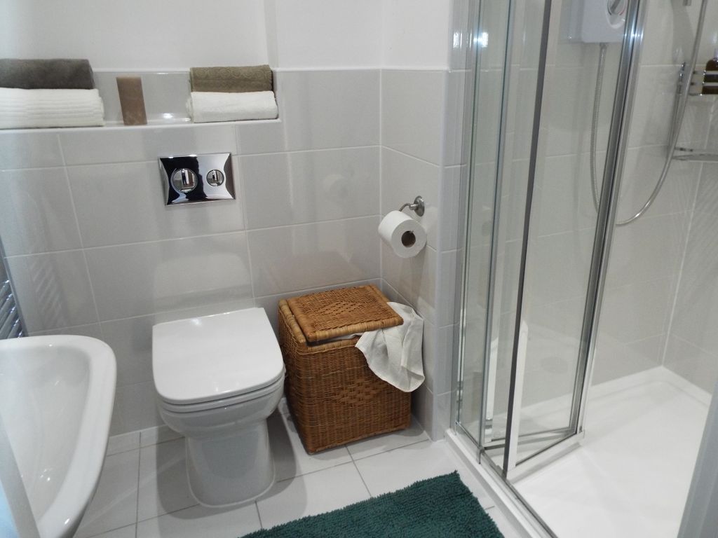 Property photo 2 of 5