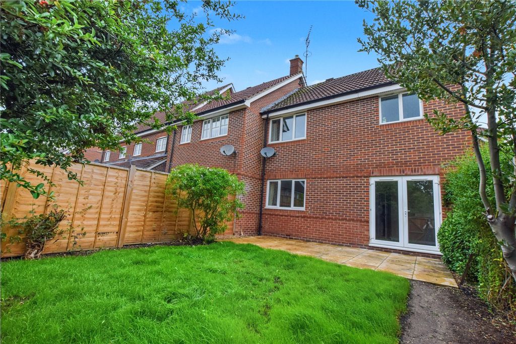 Property photo 1 of 14 External