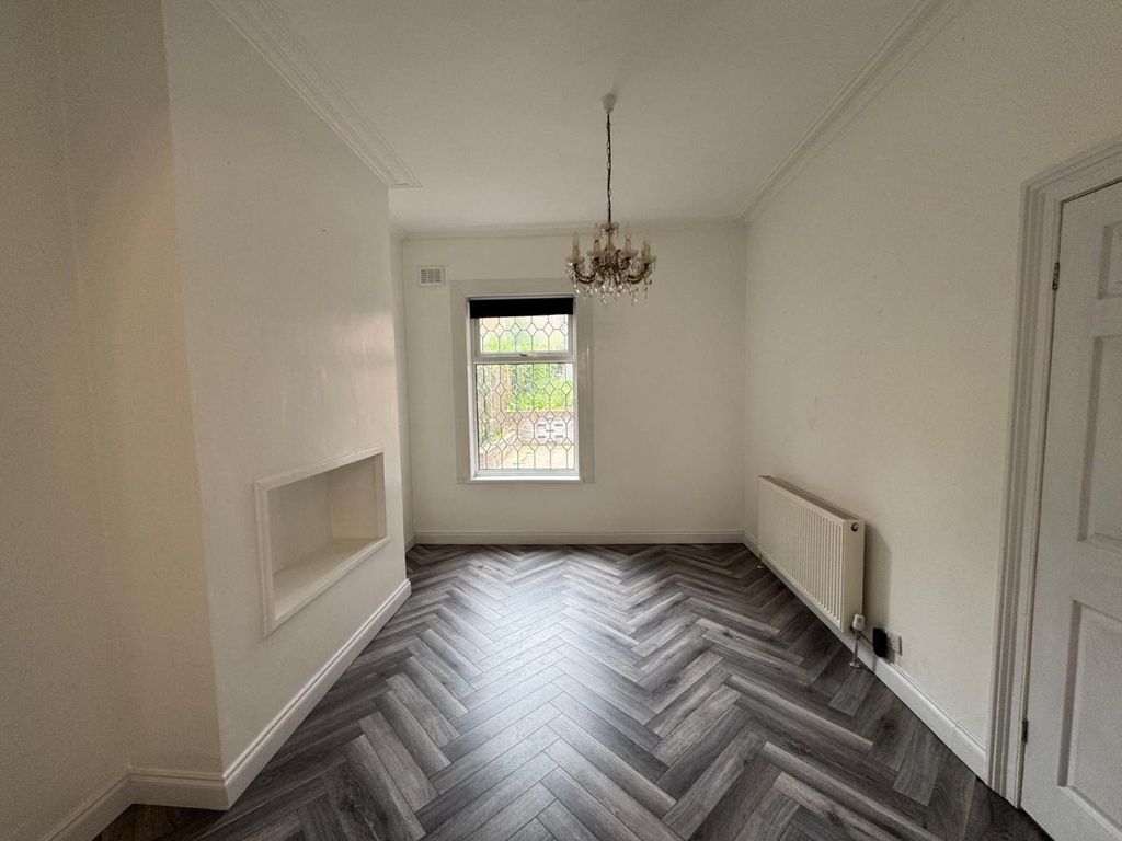 Property photo 3 of 15 3.Jpg