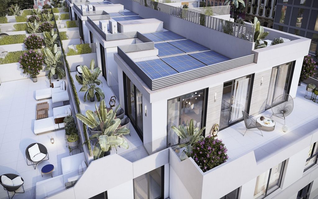 Property photo 1 of 32 Photo 0