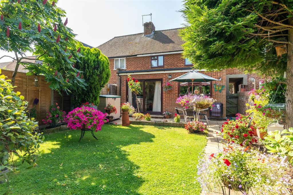 Property photo 2 of 14