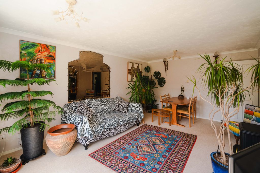 Additional image 5 of 3 bed flat for saleBadminton, Penn Drive, Frenchay BS16