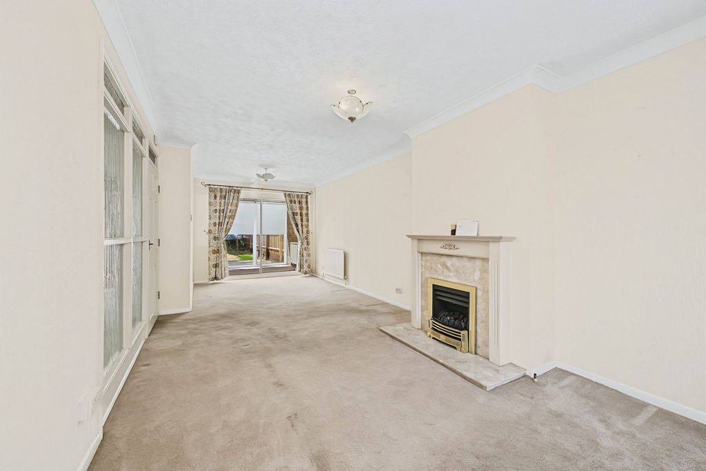 Property photo 2 of 16 Pbox-Img.Jpg