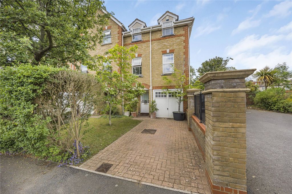 Property photo 1 of 19 Picture No. 22