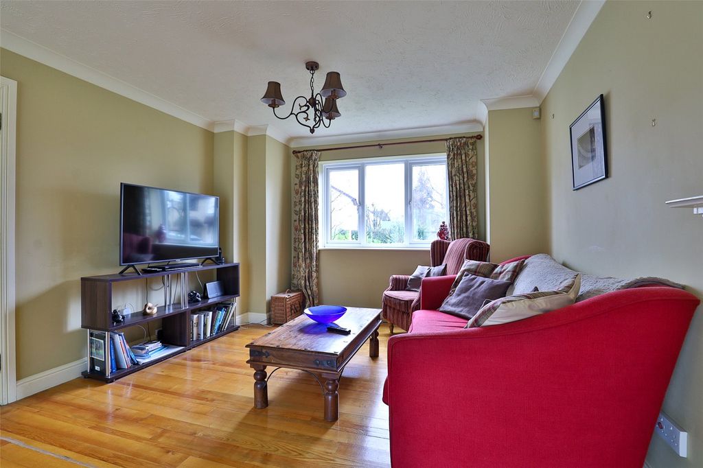 Property photo 3 of 19 Picture No. 03