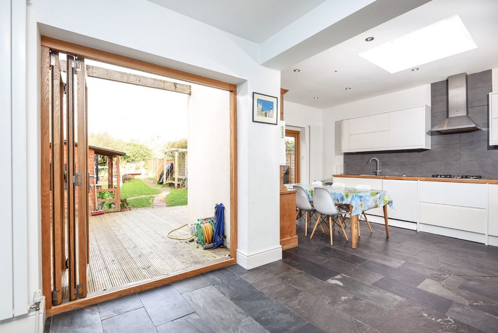 Property photo 1 of 7 Picture No. 09