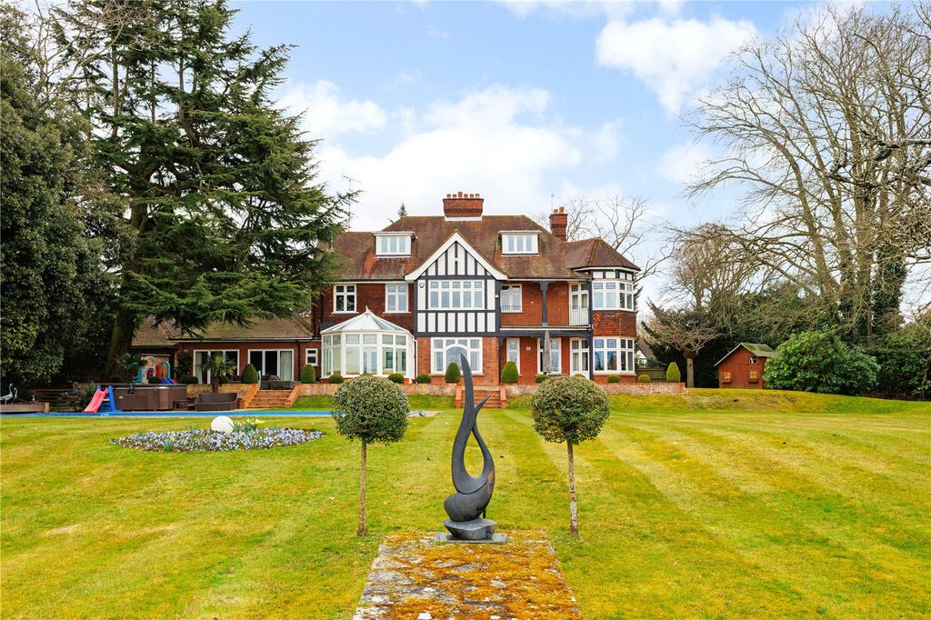 Property photo 1 of 16 Rear Elevation