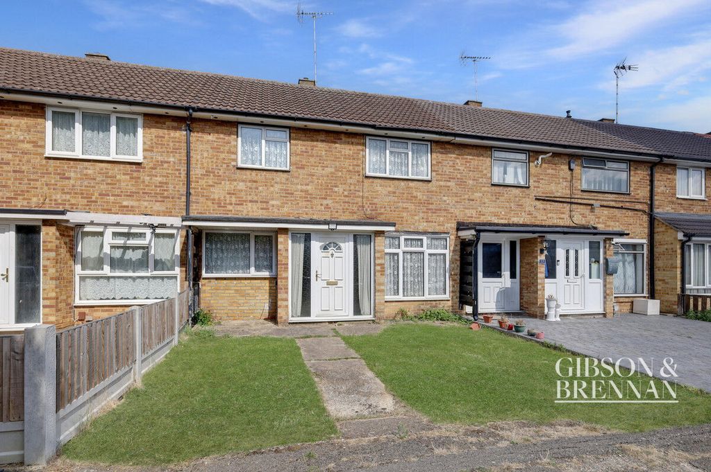 Property photo 1 of 12