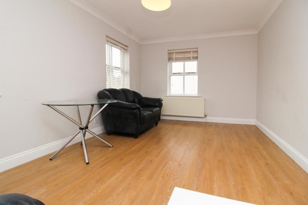 Property photo 3 of 5 Gallery