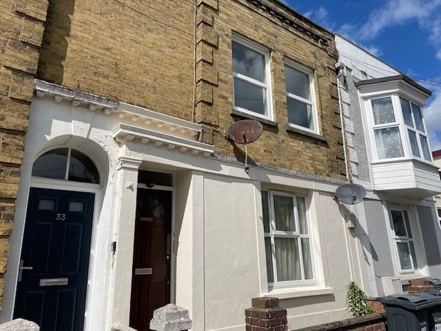 Property photo 1 of 6 Front