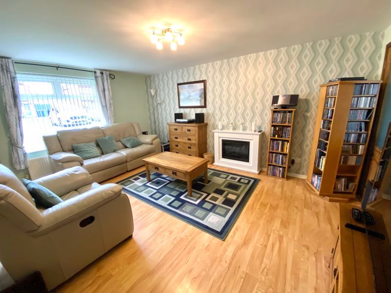 Property photo 2 of 12 Photo 5