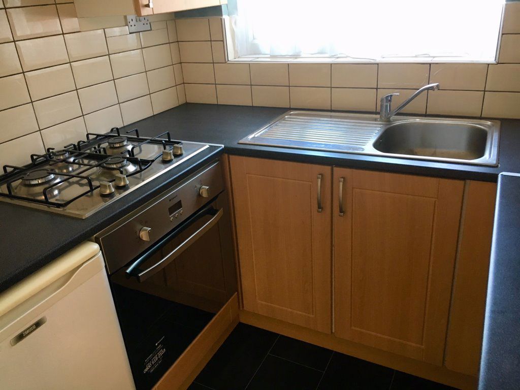 Property photo 3 of 8