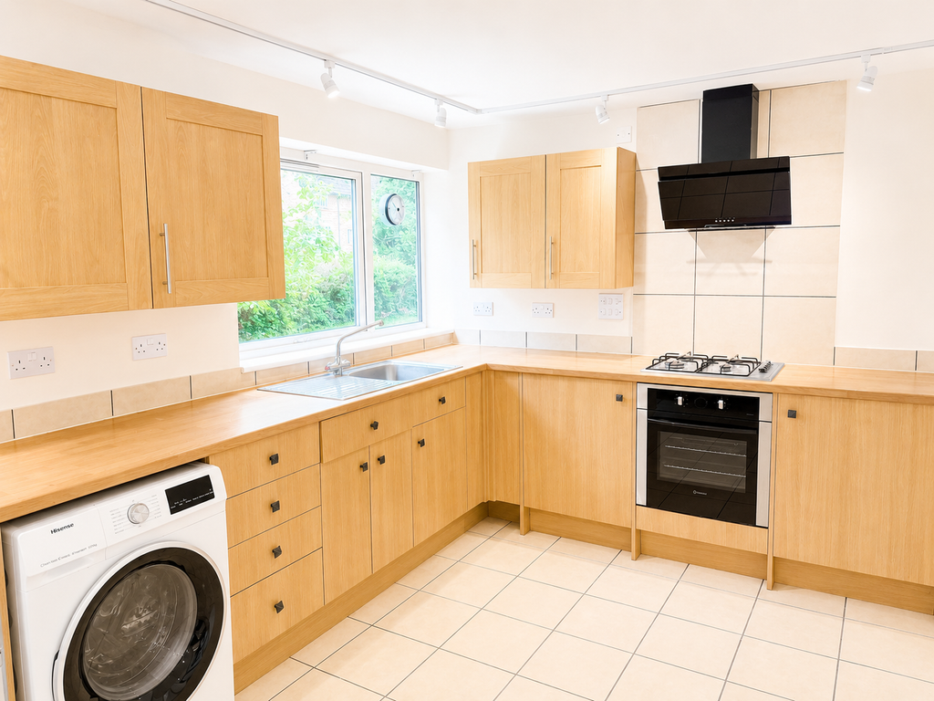 Property photo 2 of 5