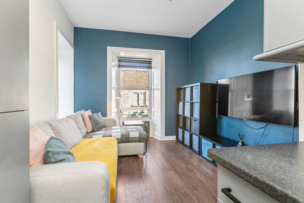 Property photo 2 of 12 Property Image 2