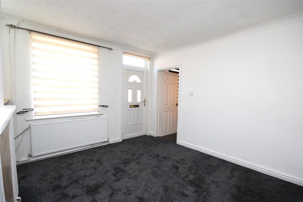 Property photo 3 of 8 Img_4681.Jpg