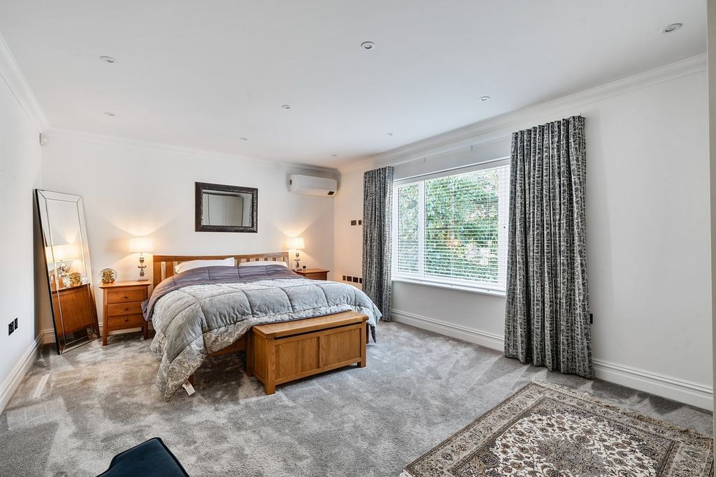 Additional image 20 of 5 bed detached house for saleLittle Forest Road, Talbot Woods, Bournemouth BH4