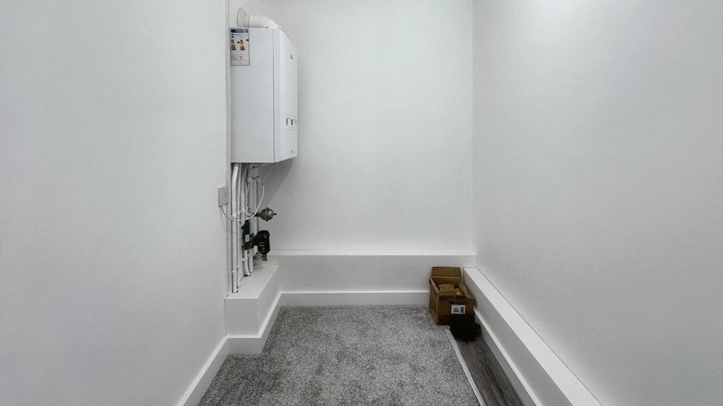 Additional image 6 of 1 bed end terrace house for saleSidmouth Gardens, Bristol, Gb BS3