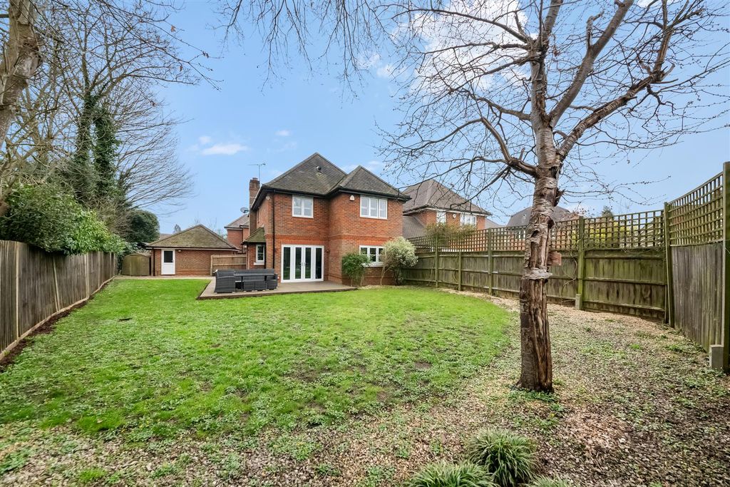 Property photo 3 of 17