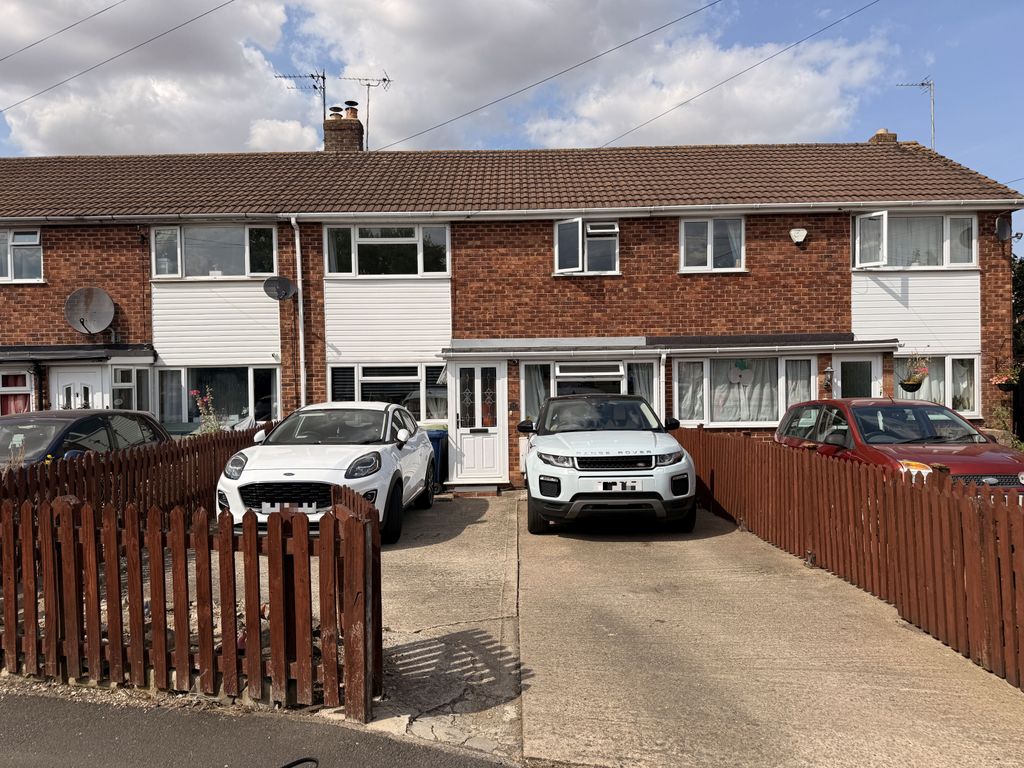 Property photo 1 of 24 3 Bedroom Terraced For Sale