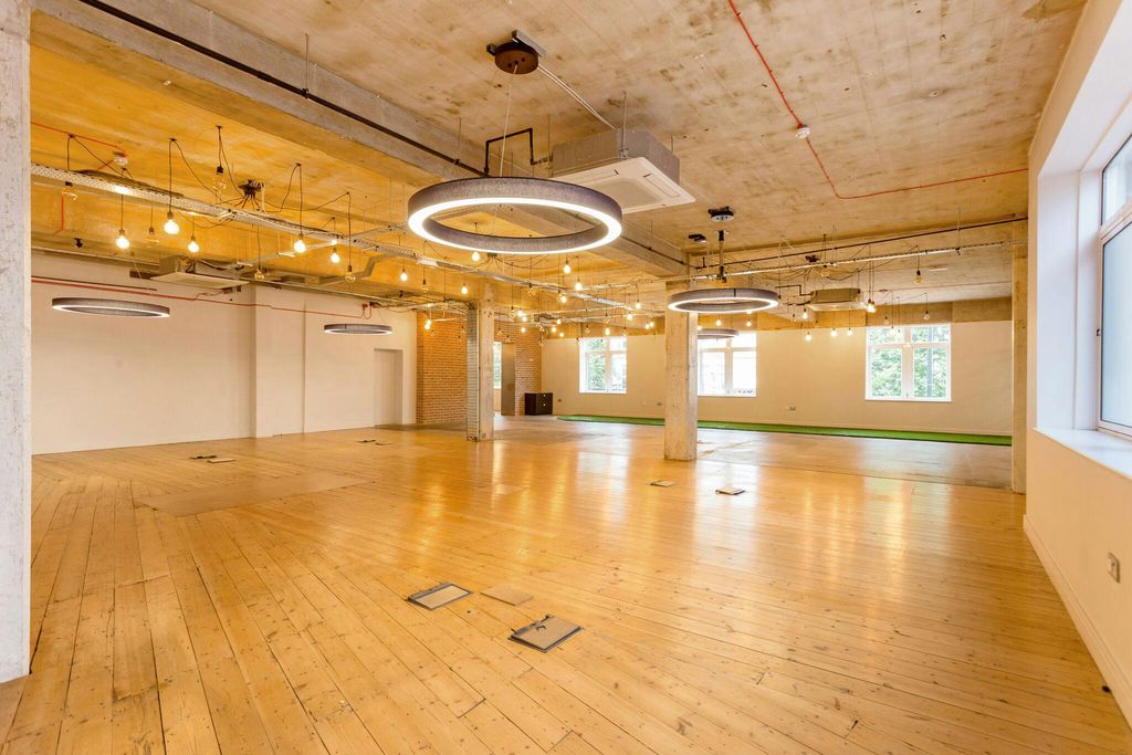 Property photo 1 of 19 Balfour House 286383 23_Low.Jpg