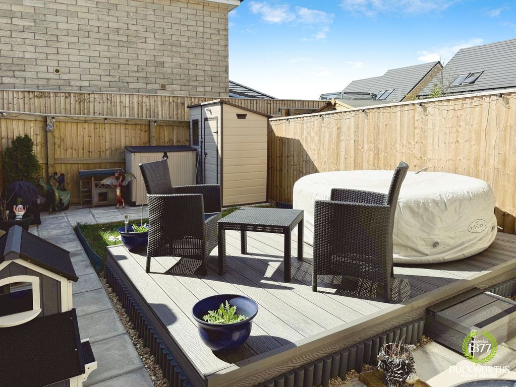 Property photo 3 of 21