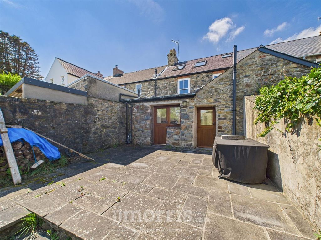 Property photo 2 of 40 Cam02122G0-Pr0292-Still038.Jpg