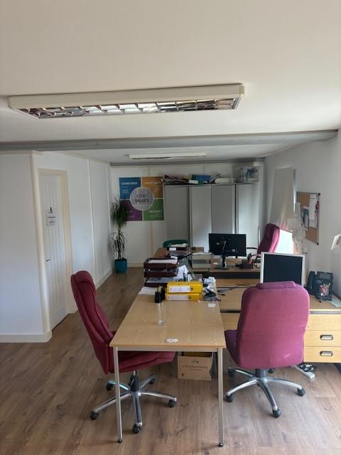 Property photo 2 of 10 Photo 6