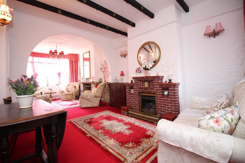 Property photo 2 of 18 Photo 12