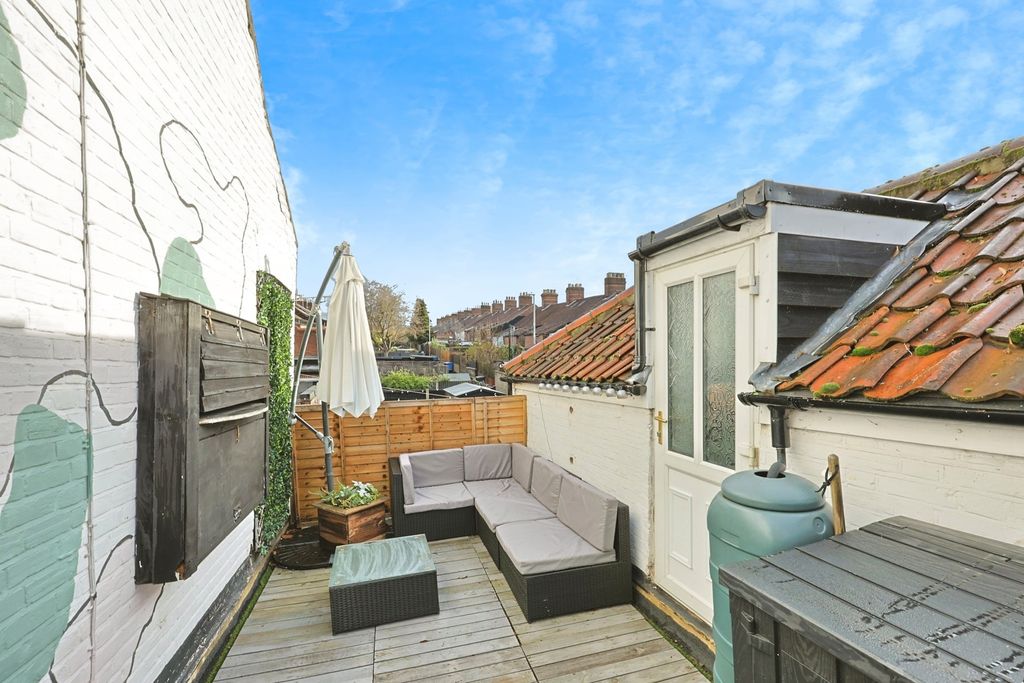 Property photo 1 of 17 Photo