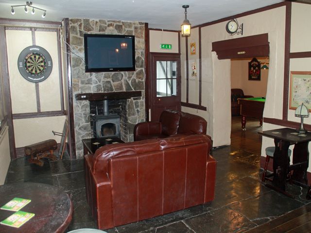 Property photo 3 of 10