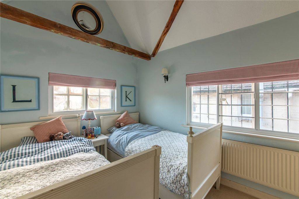 Additional image 20 of 5 bed terraced house for saleBridge Street, Hungerford, Berkshire RG17