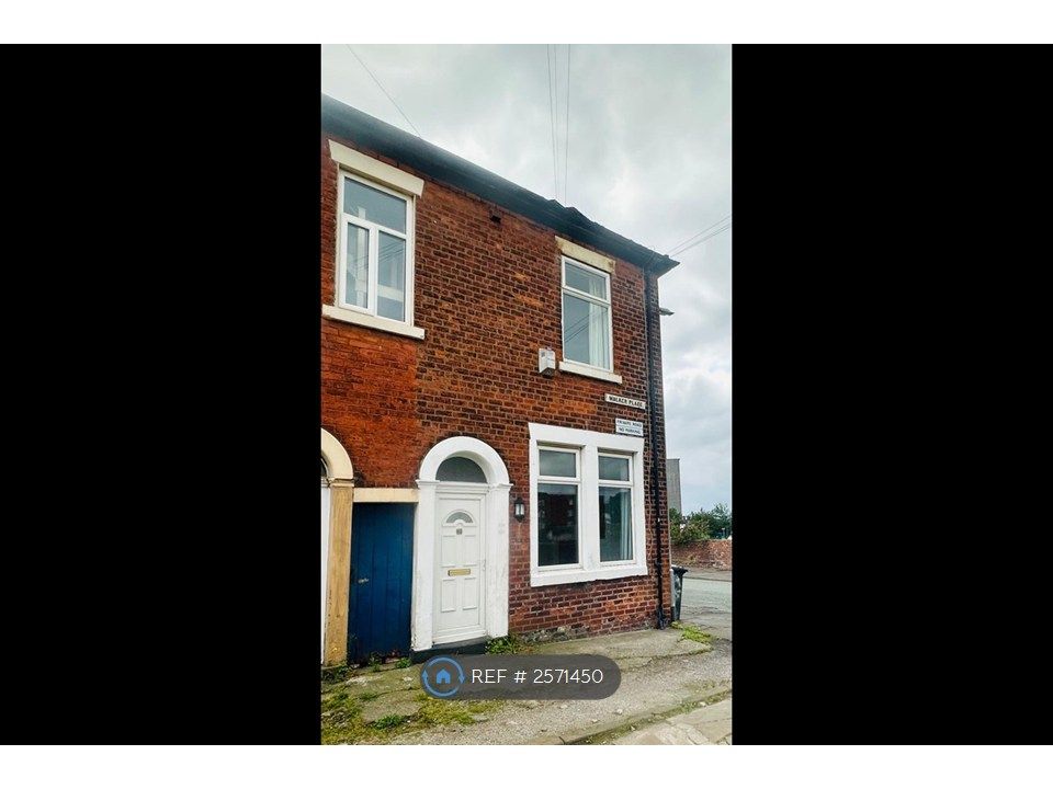 Property photo 2 of 11