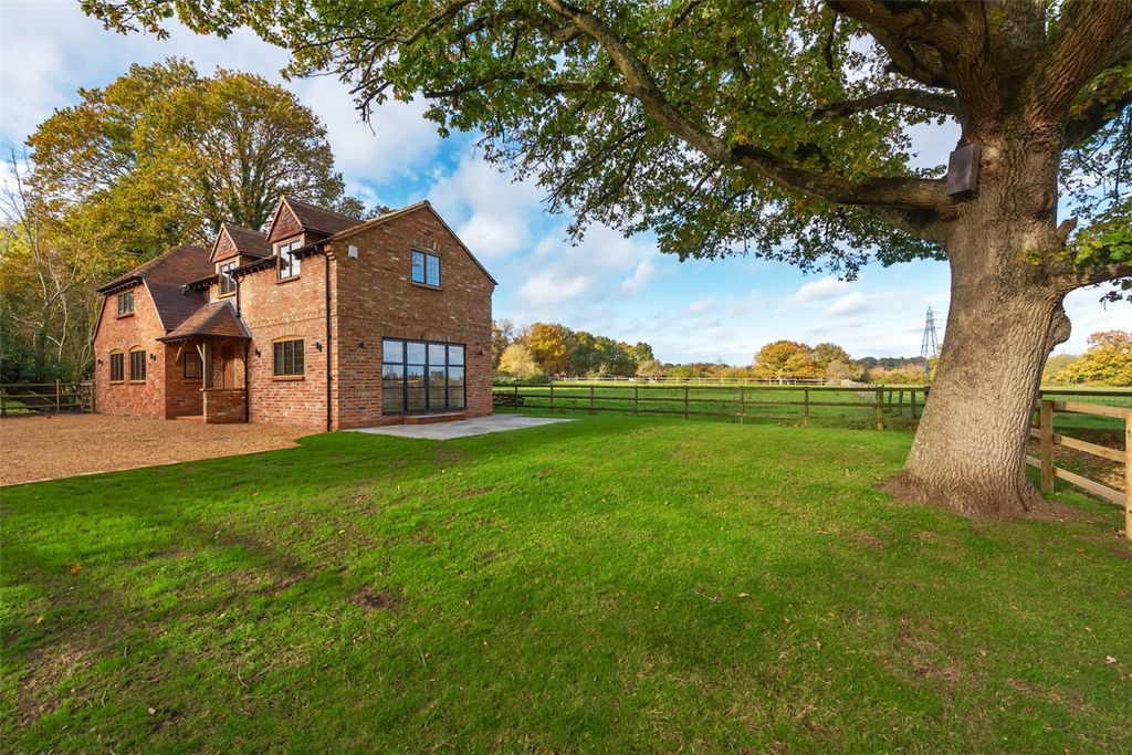 Property photo 2 of 17 Picture No. 06