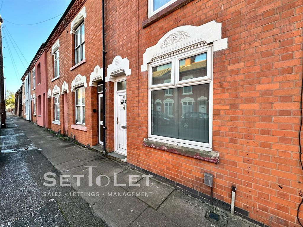 Property photo 1 of 13 95Be172A-F212-437c-B4Bf-Addd5153B6F3.Jpg