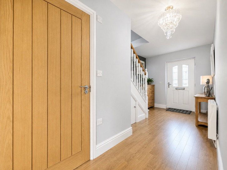Property photo 3 of 28