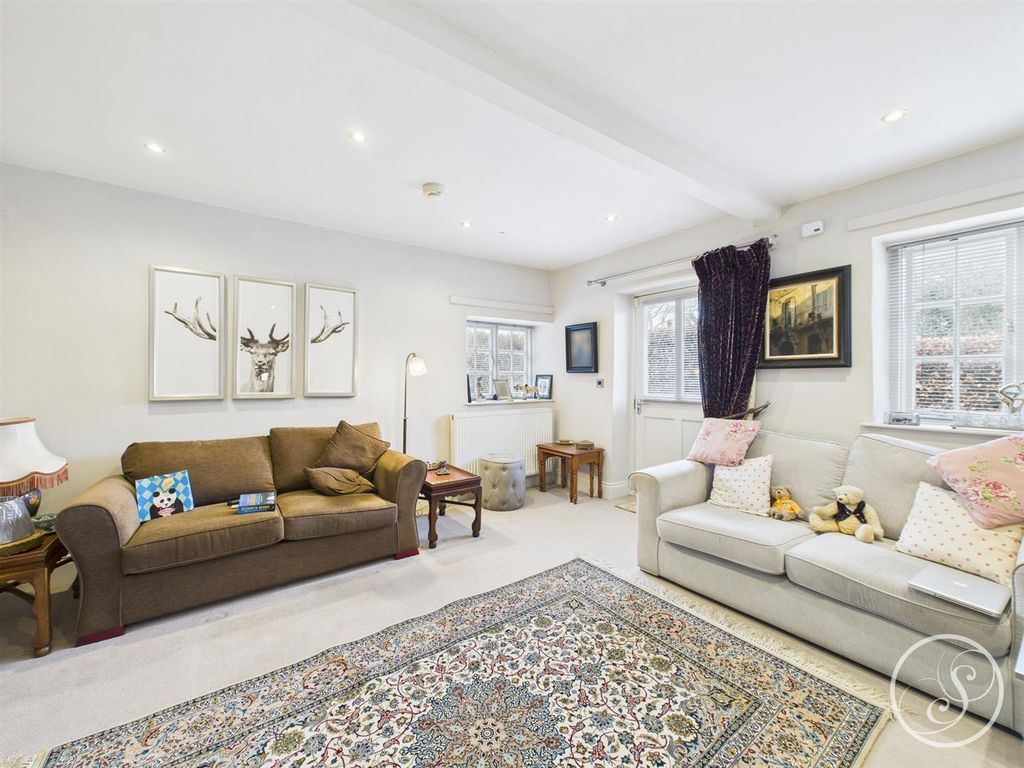 Property photo 2 of 12 Cam02071G0-Pr0803-Still003.Jpg